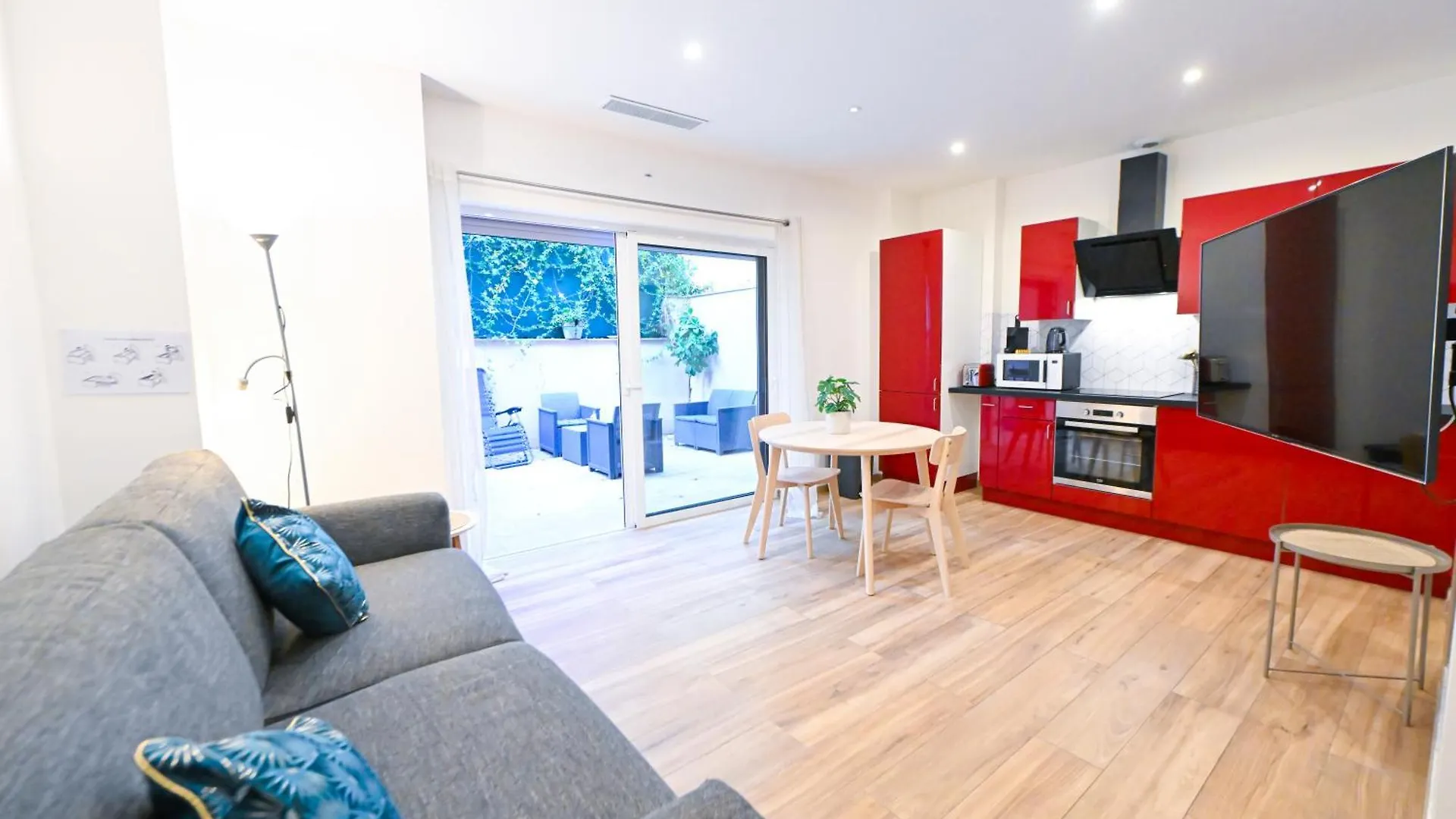 Beau Studio Cozy Centre Ville Et Plages Avec Terrasse N3 Nice 0*,