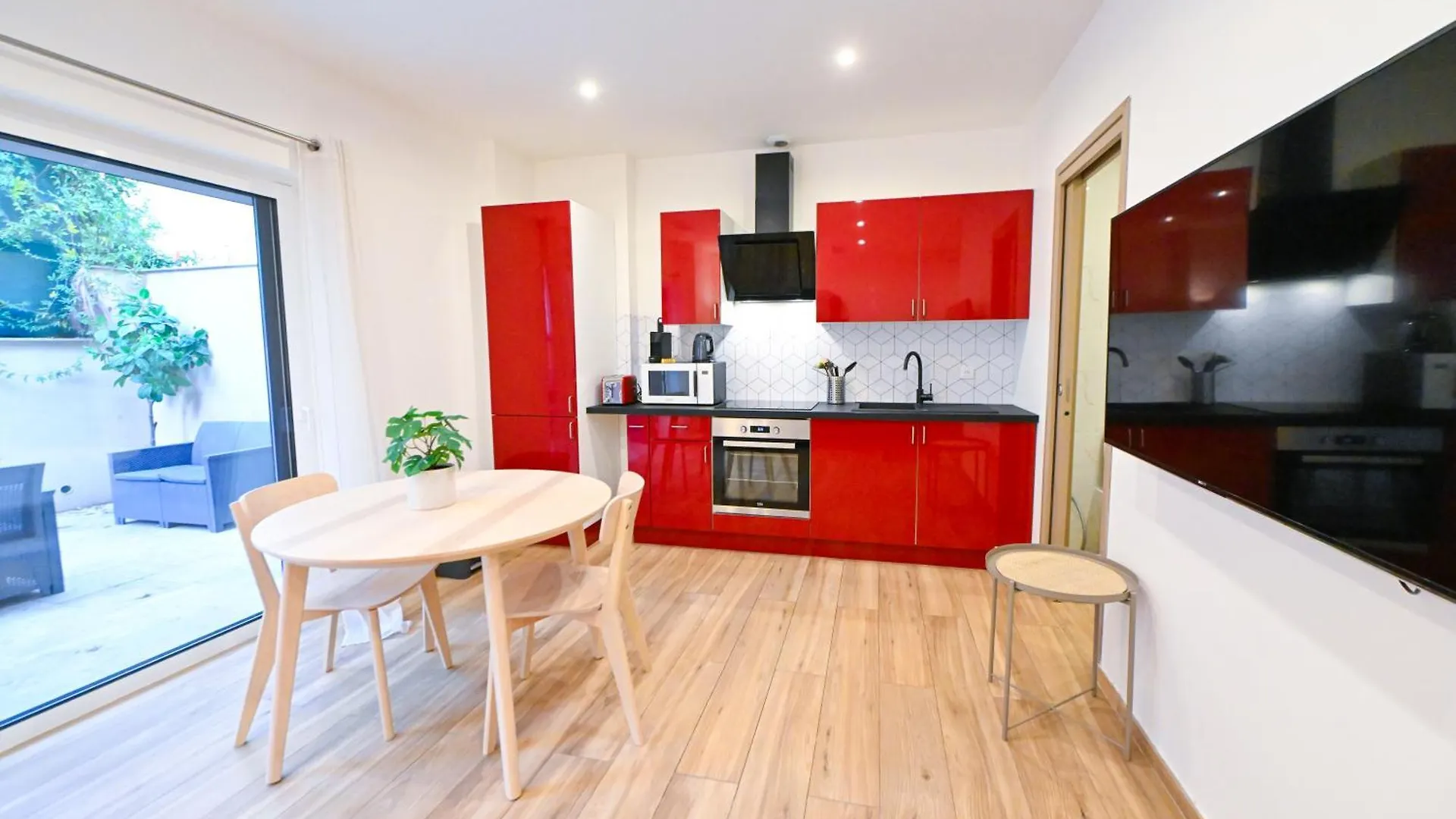 Apartment Beau Studio Cozy Centre Ville Et Plages Avec Terrasse N3 Nice France